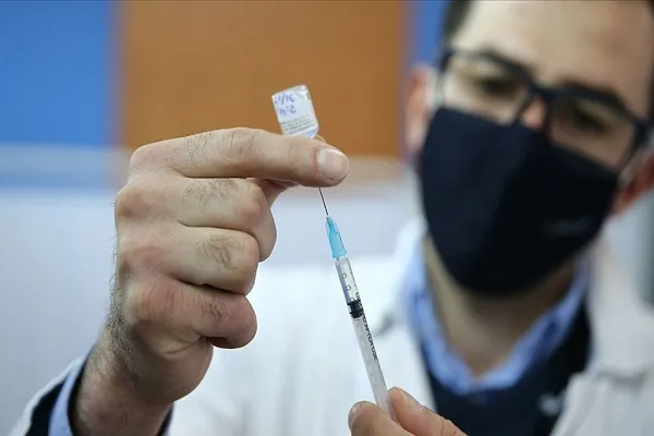 Siyonist Rejim, Batı Şeria'daki Filistinli işçilerin aşılanmasını onayladı