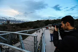 آسمان تهران از فراز تپه‌های عباس آباد