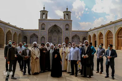 بازدید شرکت کننده طلاب حاضر در دوره تربیت مربی بین‌الملل از مسجد نصیرالملک شیراز ‎‎