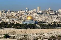 Al-Aqsa: la Palestine avertit contre les tentatives israéliennes d’imposer la division spatiale