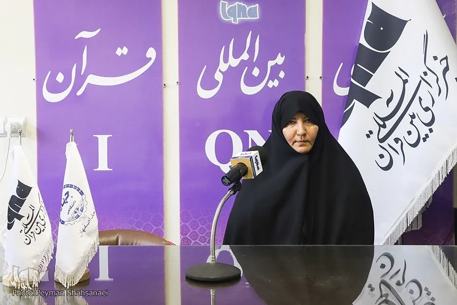 هنر معلم قرآن عشق‌آفرینی است