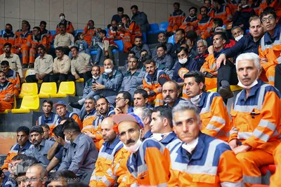نارنجی پوشان، سفیران پاکیزگی