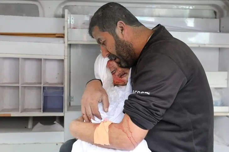 UNRWA Genel Komiseri Lazzarini: Gazze’de bebekler soğuktan donarak ölüyor