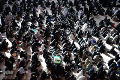 اقامه نماز عید فطر در مصلای اصفهان