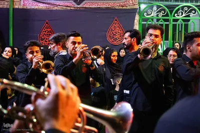 قافله اشک و سوگ حسینی در خیابان‌های خمینی‌شهر