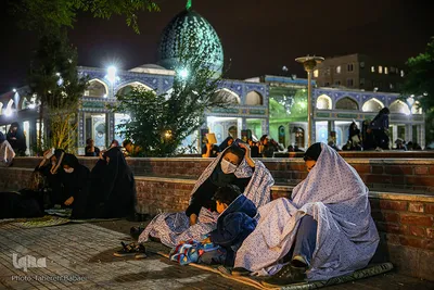 احیای شب بیست و سوم رمضان در امام زاده حسن (ع)