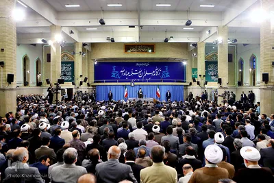 دیدار جمعی از اساتید دانشگاه‌ها با رهبرمعظم انقلاب