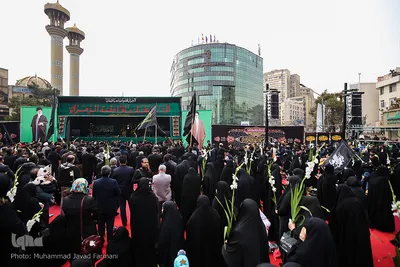 تجمع عزاداران فاطمی در میدان فاطمی
