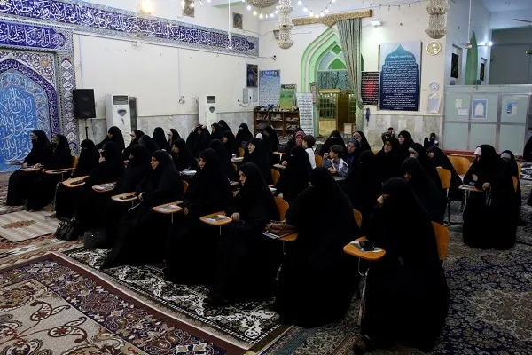 بالصور...تنظيم ندوة علمية قرآنية بعنوان 