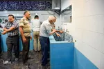 لحظه افطار در مساجد 