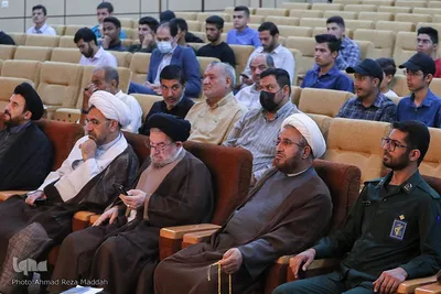 مراسم افتتاحیه هفته بازخوانی افشای حقوق بشر آمریکایی درشیراز‎‎