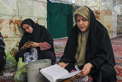 محفل انس با قرآن کریم ویژه خواهران، به‌ مناسبت بزرگداشت شهدای حرم مطهر