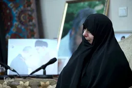 حضور رئیس جمهور در منزل سردار شهید سپهبد حاج قاسم سلیمانی