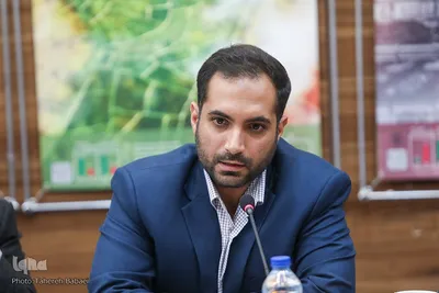 نشست هم اندیشی دهه کرامت