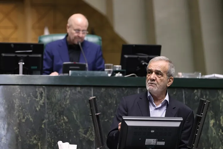 وفاق و انسجام داخلی مهمترین نیاز کشور در این برهه تاریخی است