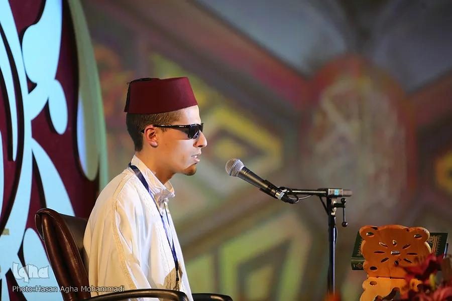 Hafiz Aljazair Menyabet Peringkat Pertama Musabaqoh Tilawatul Quran Internasional untuk Cacat Netra Dunia Islam