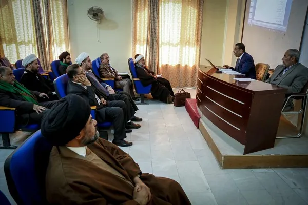بالصور..جامعة كربلاء تحتضن ندوة تعريفية بموسوعة 