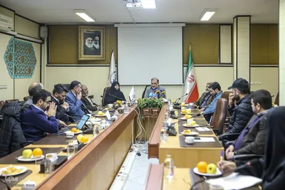 نشست هم‌اندیشی اعضای ستاد راهبری حفظ قرآن با استادان دانشگاهی