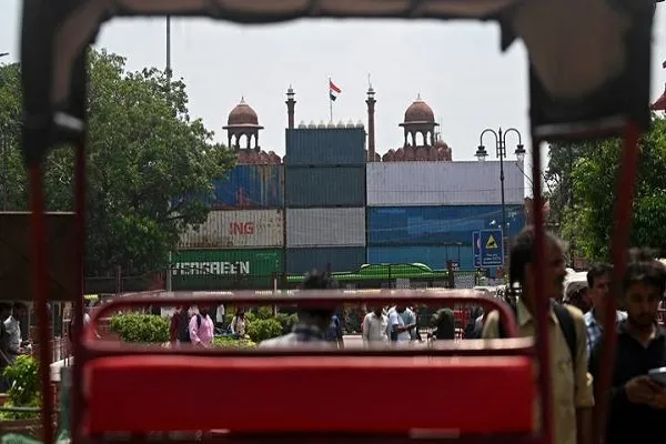 Aduan terhadap sebuah sekolah di India kerana menyebarkan Islam