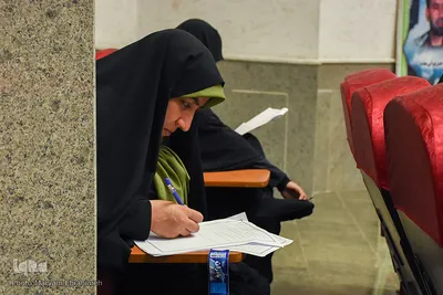 ⁨هفدهمین دوره مسابقات نیمه نهایی قرآن کریم بانوان شاغل در سپاه عاشورا⁩