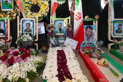 مراسم چهلم شهدای حوادث دی‌ماه در گلستان شهدای اصفهان