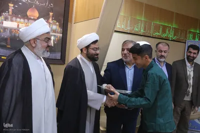 مراسم تقدیر از حافظان و قرآن پژوهان تحت پوشش کمیته امداد امام خمینی (ره) فارس