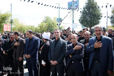 حضور استاندار مرکزی در مراسم عزاداری ظهر عاشورا در آستانه علوی - شازند/عکاس:طاها نظیری