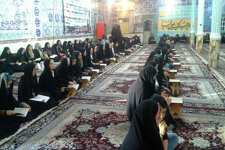 برپایی سه محفل انس با قرآن ویژه بانوان در کرمانشاه