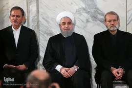 حسن روحانی، علی لاریجانی و اسحاق جهانگیری در مراسم بزرگداشت درگذشت آیت الله هاشمی رفسنجانی
