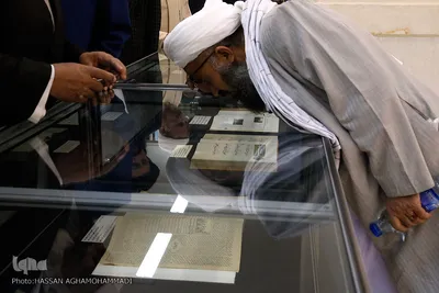 بازدید شرکت کنندگان سی‌و‌ دومین کنفرانس بین المللی«وحدت اسلامی»  از کتابخانه و مخزن کتب خطی حرم مطهر حضرت عبدالعظیم حسنی(ع)