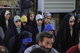 دیدارعوامل اجرایی سی و هشتمین جشنواره ملی قرآن با پدر شهید آیت‌الله آل‌هاشم‎