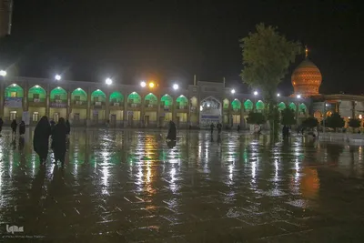 شب بارانی پاییزی در حرم حضرت شاهچراغ (ع)
