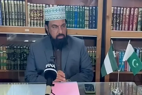 د رهبر ځانګړنې او د اهل  تسنن دینی عالم