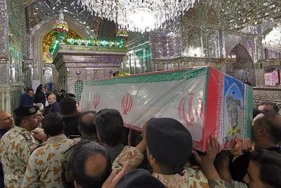 وداع و تشییع تکاور شهید محمد آزادی در حرم شاهچراغ(ع)