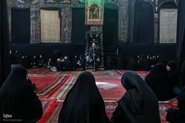 عزاداری چهارمین روزمحرم در تکیه سادات اخوی