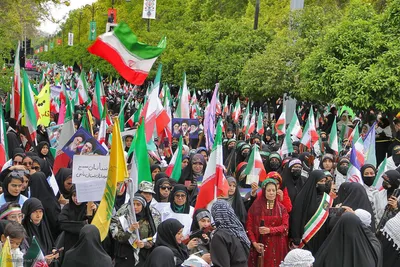 اجتماع دختران قائد شهید در شیراز