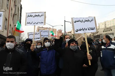 تجمع مردم تبریز در مقابل کنسولگری ترکیه در تبریز
