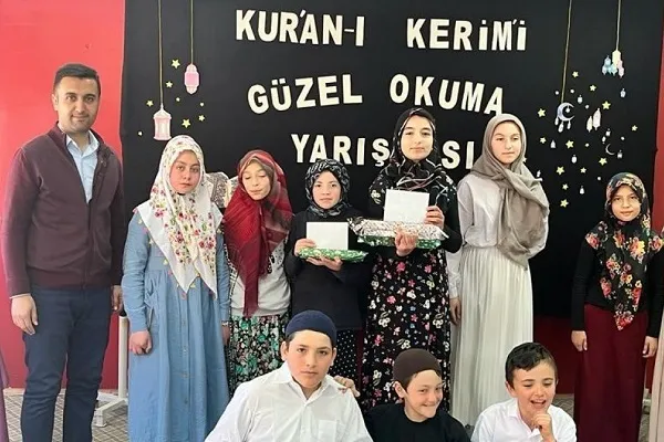Hisarcık Karbasan Ortaokulunda Kur’an-ı Kerim’i güzel okuma yarışması