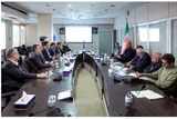 مدیریت بازار باید به شبکه صنفی و بازاریان واگذار شود