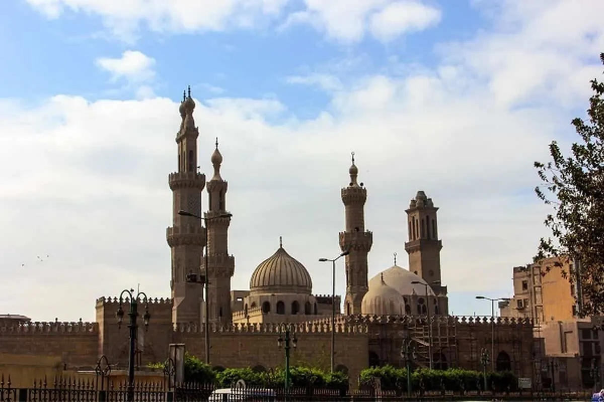 Mwanazuoni wa Al-Azhar aonya dhidi ya matoleo yaliyopotoka ya Qur'ani mtandaoni na AI
