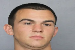 Man Pleads Guilty to Threatening to Bomb Florida Mosque
