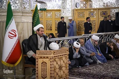 مراسم بزرگداشت حکیم معاصر محمدحسین حشمت‌پور در حرم مطهر رضوی