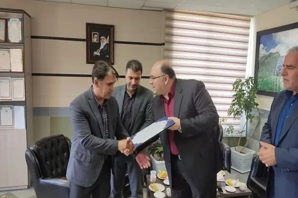 کمک ۳٨ میلیارد تومان حامیان بە کودکان بی‌سرپرست کردستانی