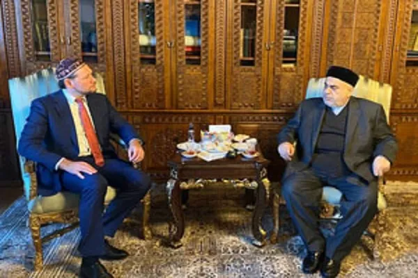 Встреча Дамира Мухетдинова с Шейх-уль-Исламом Аллахшукюром Пашазаде