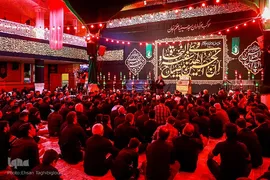 مراسم عزاداری شب چهارم محرم در حسینیه اعظم زنجان‎‎