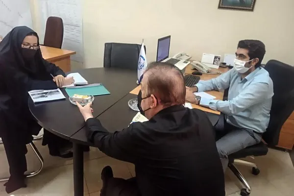 بررسی زمینه‌های همکاری شرکت تعاونی اداره و توسعه عمران قم و جهاددانشگاهی