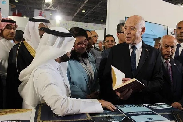 جناح السعودية في معرض تونس للكتاب يعرض 77 ترجمة للقرآن
