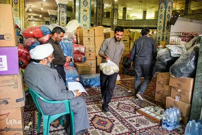 ارسال اقلام مورد نیاز سیل زدگان از آستان علی بن مهزیار(ع) اهواز
