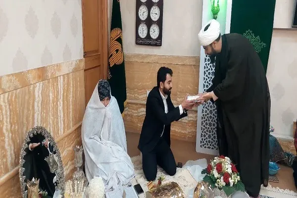 حرم رضوی میزبان جشن‌ ازدواج زائران غیرایرانی +عکس