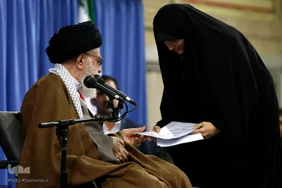 دیدار نخبگان علمی جوان با رهبرمعظم انقلاب
